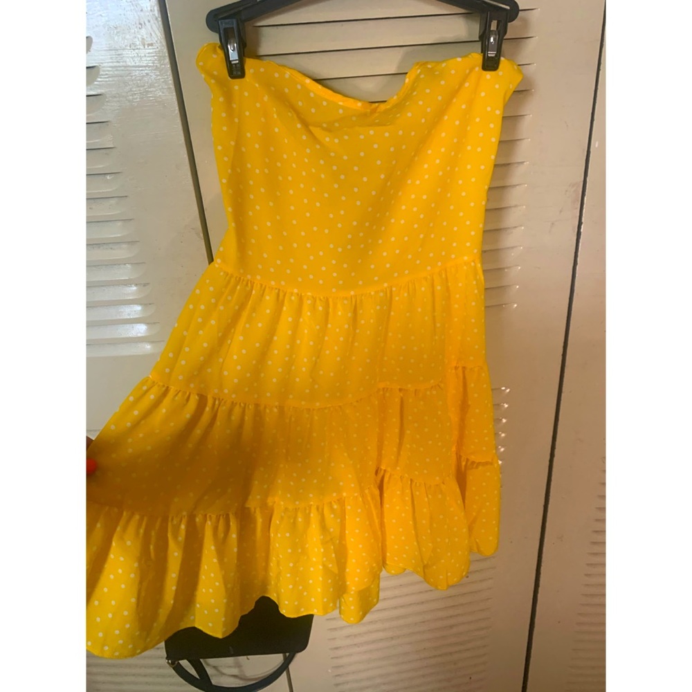 Short dress